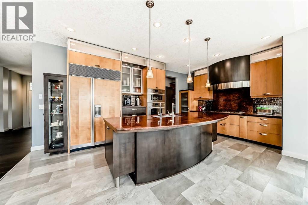 11 Cresthaven Bay SW — photo 12