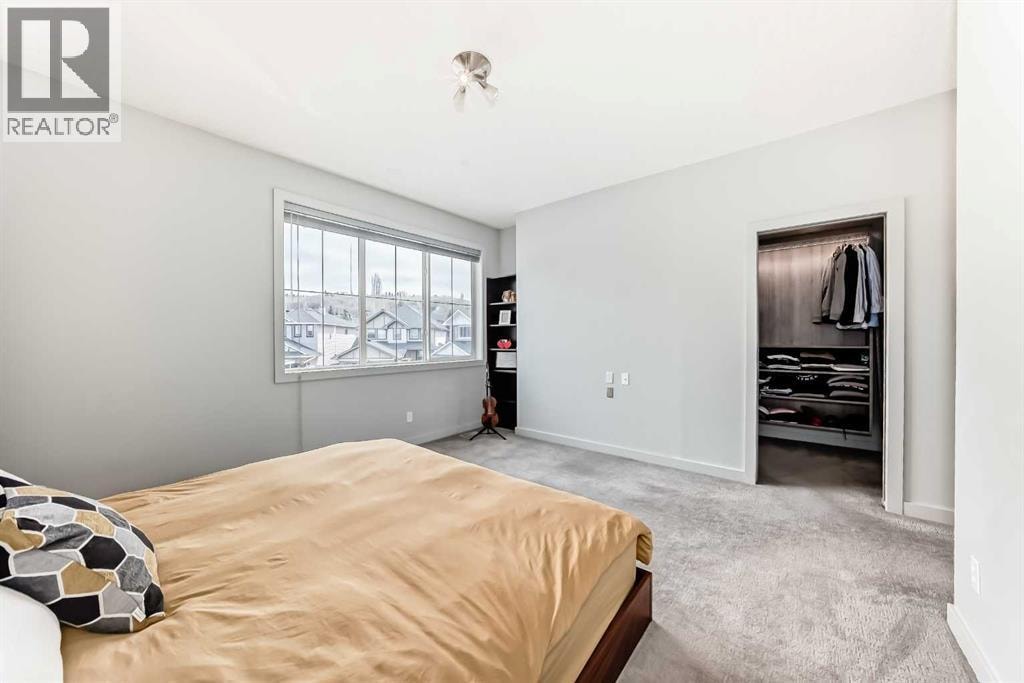11 Cresthaven Bay SW — photo 24