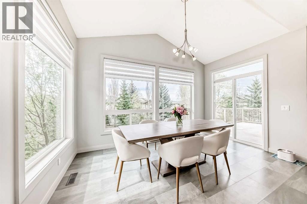 11 Cresthaven Bay SW — photo 17