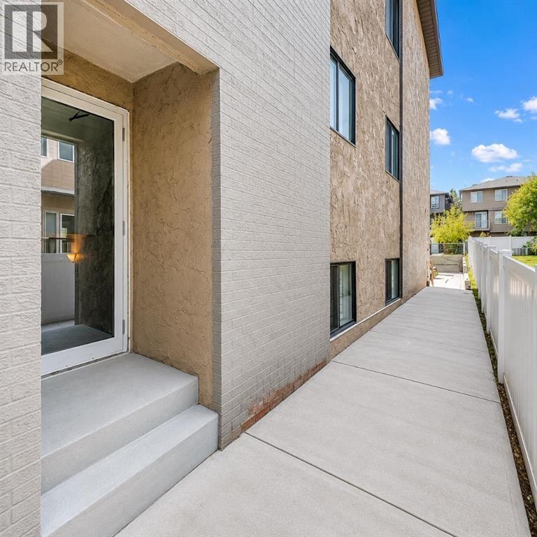 11, 2407 17 Street SW — photo 15