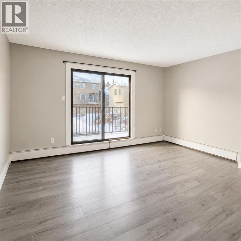 11, 2407 17 Street SW — photo 6