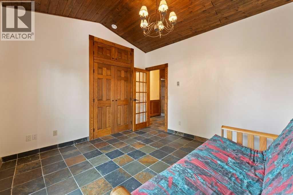 764 East Chestermere Drive — photo 28