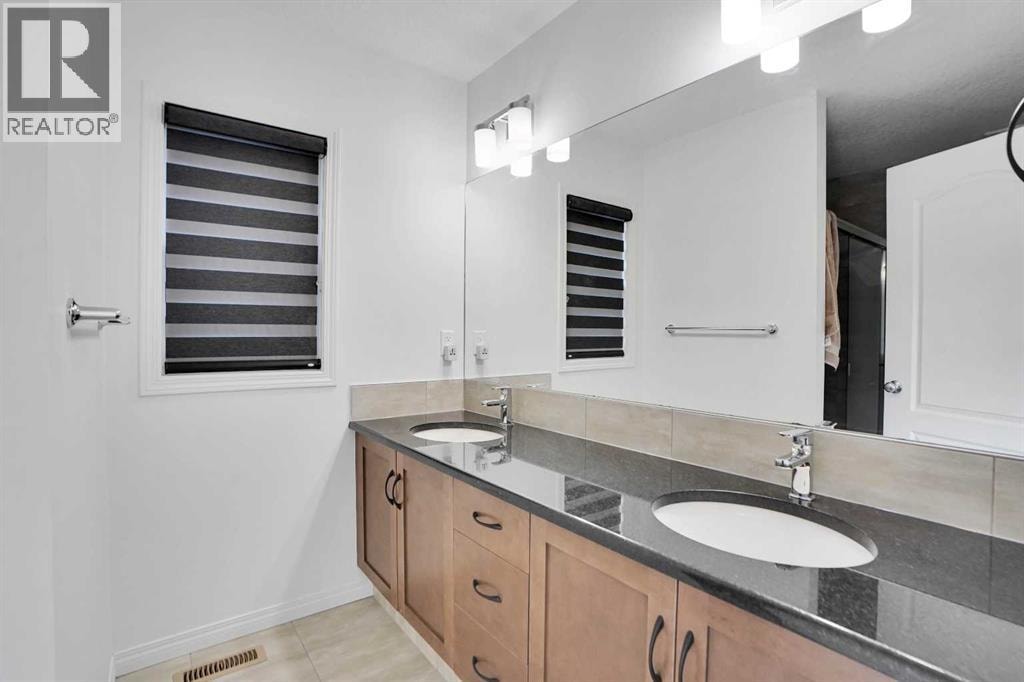 726 Redstone Drive NE — photo 41