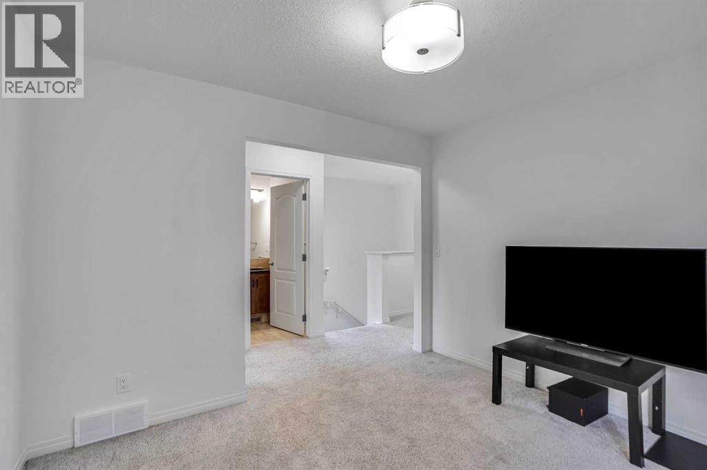 726 Redstone Drive NE — photo 35
