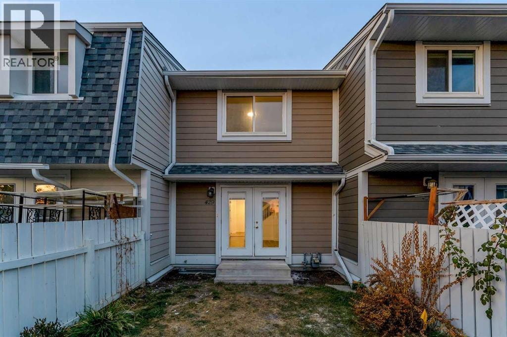 429 Georgian Villas NE — photo 21