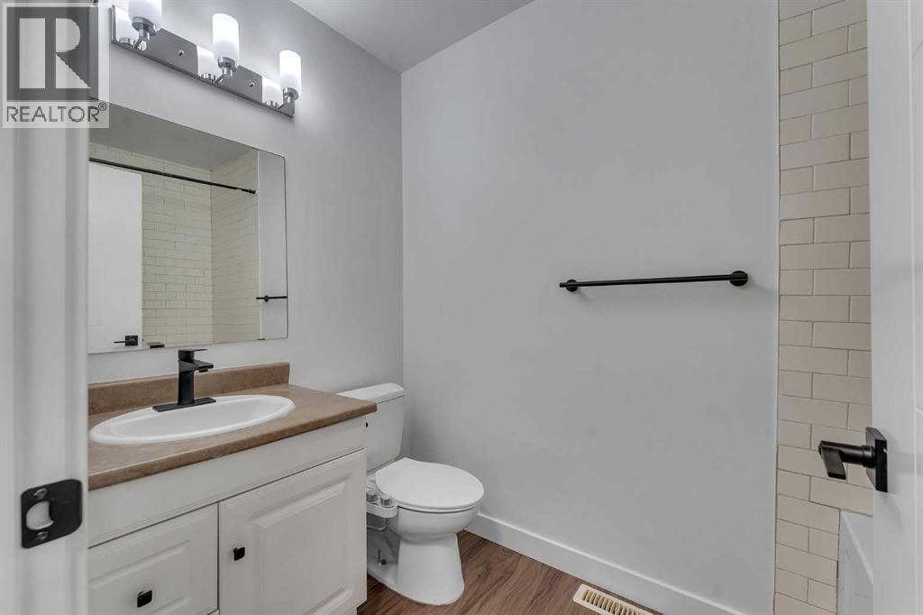 429 Georgian Villas NE — photo 15