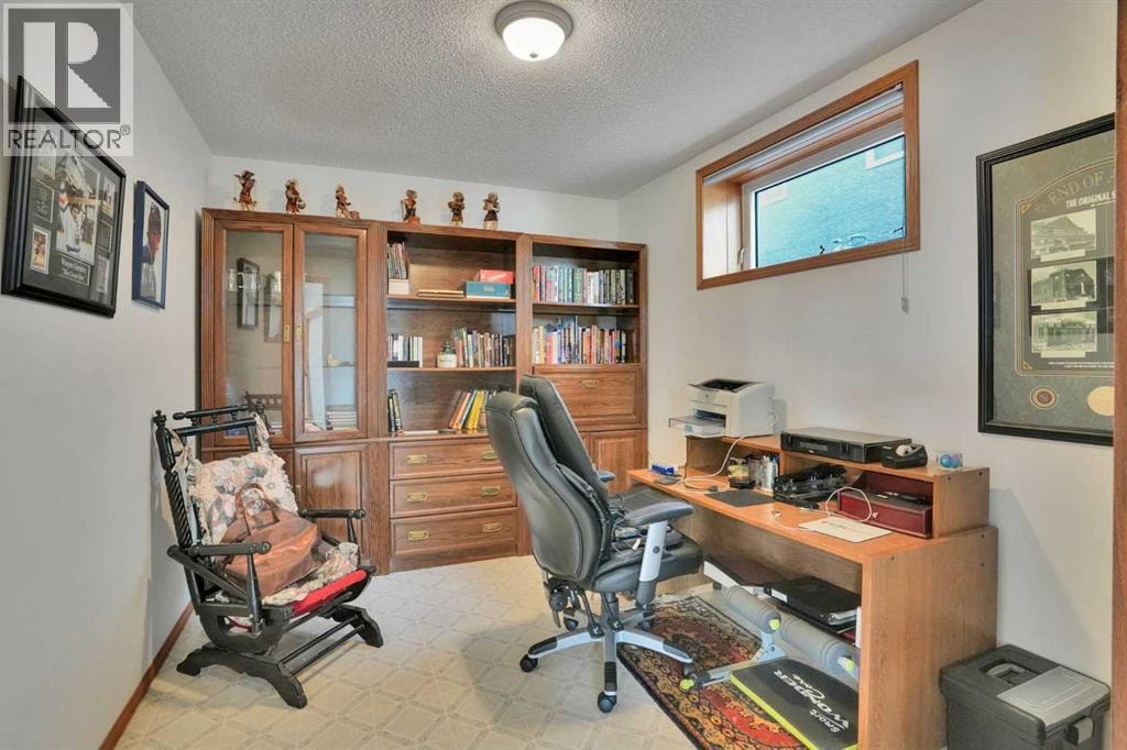 82 Valley Ridge Point NW — photo 33