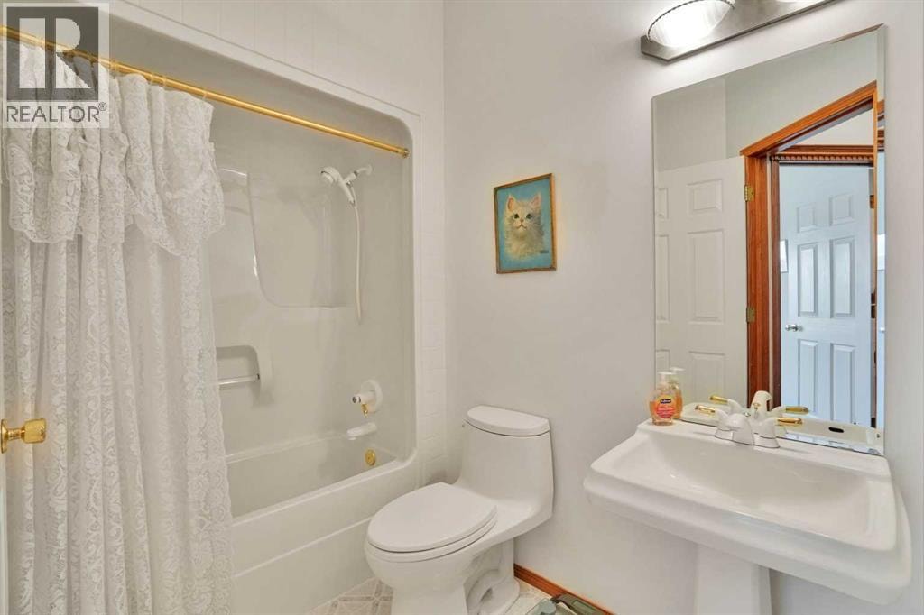 82 Valley Ridge Point NW — photo 25