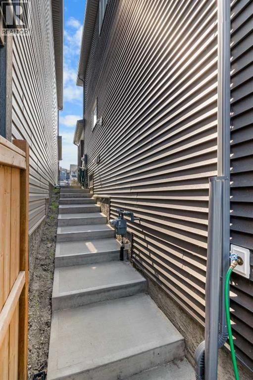 223 Howse Drive NE — photo 31