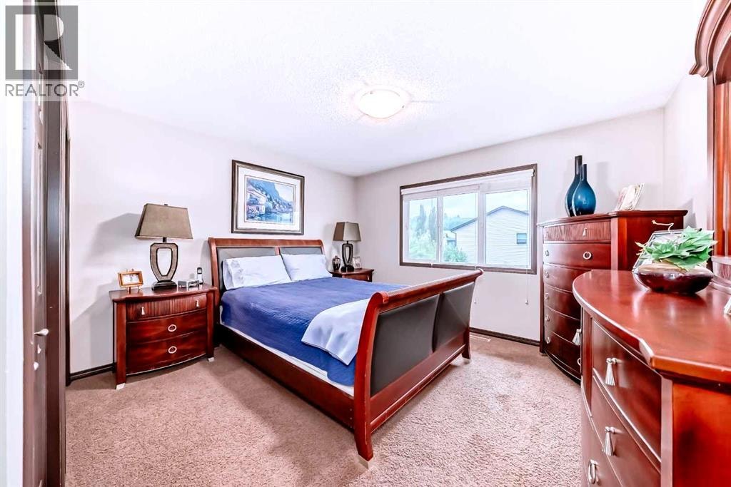 273 Chaparral Valley Drive SE — photo 13