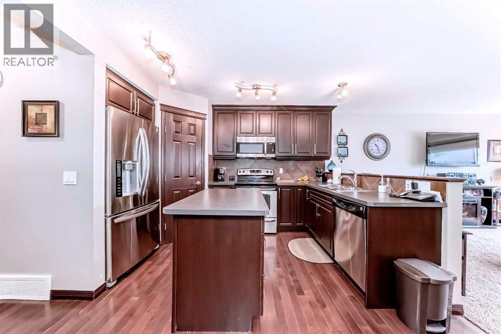 273 Chaparral Valley Drive SE — photo 4