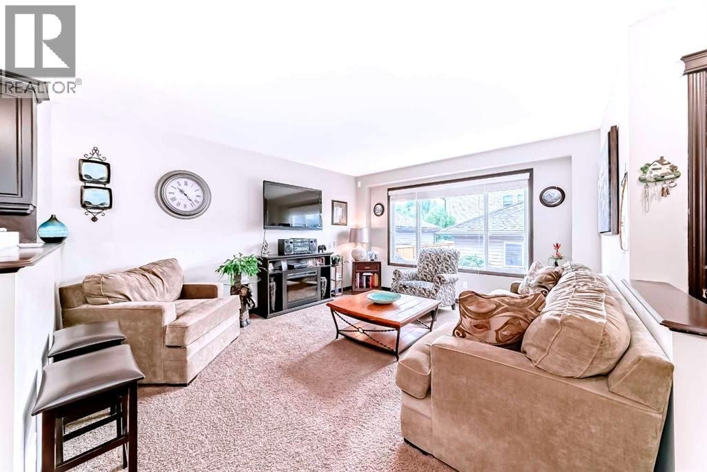 273 Chaparral Valley Drive SE — photo 8