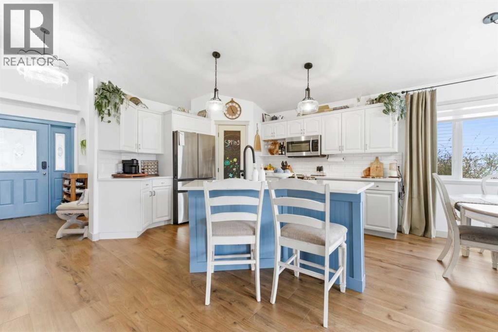212 Cove Drive — photo 9