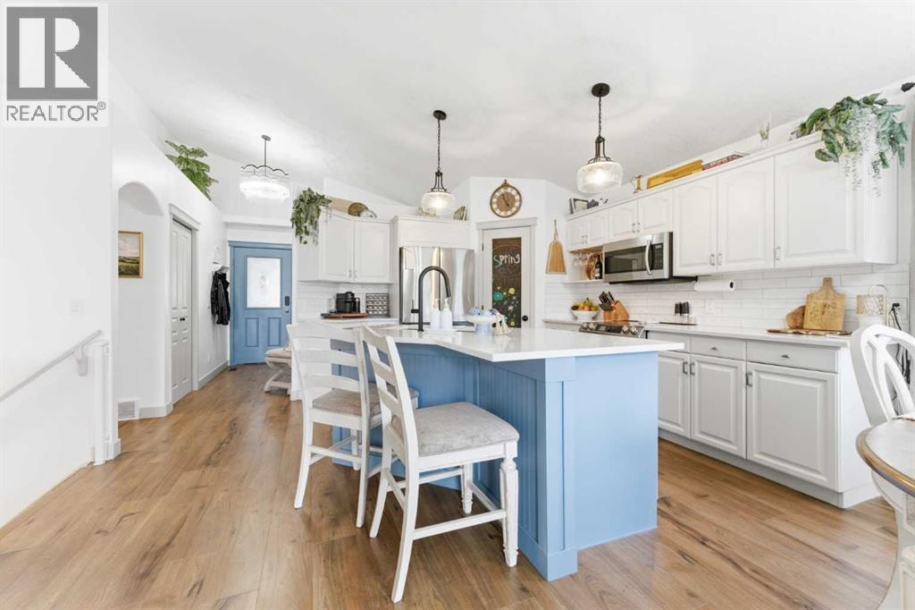 212 Cove Drive — photo 10