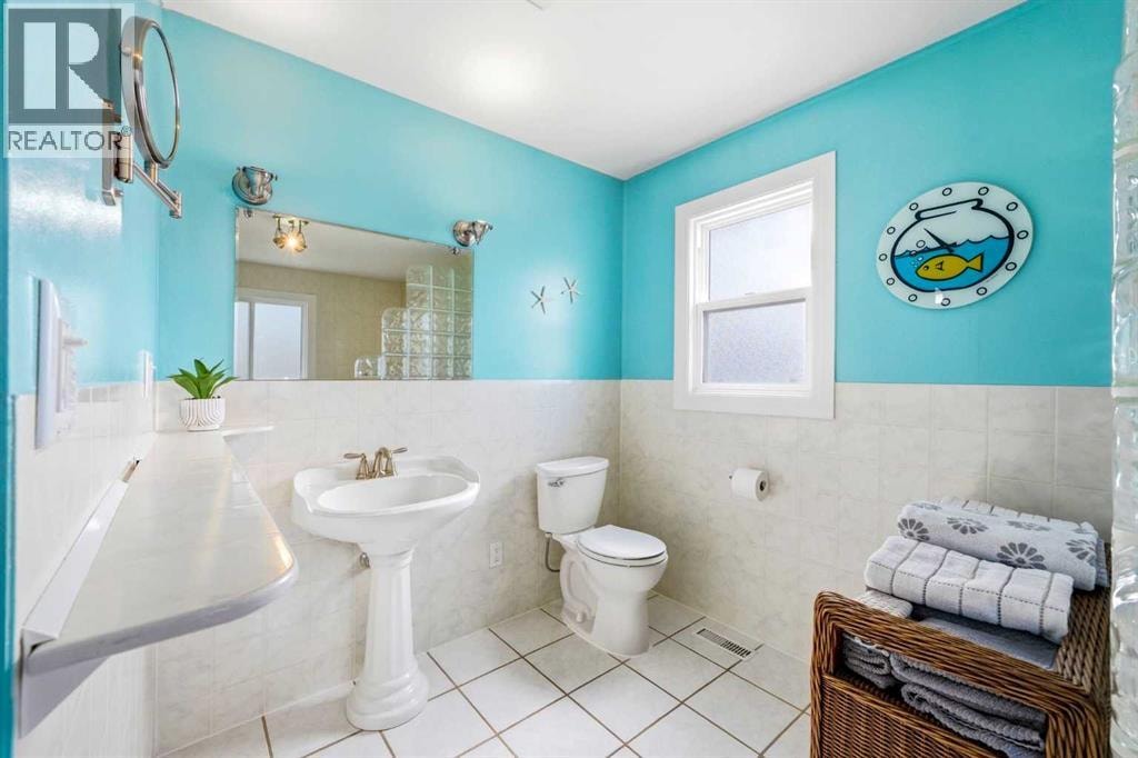 8303 Bowglen Road NW — photo 19