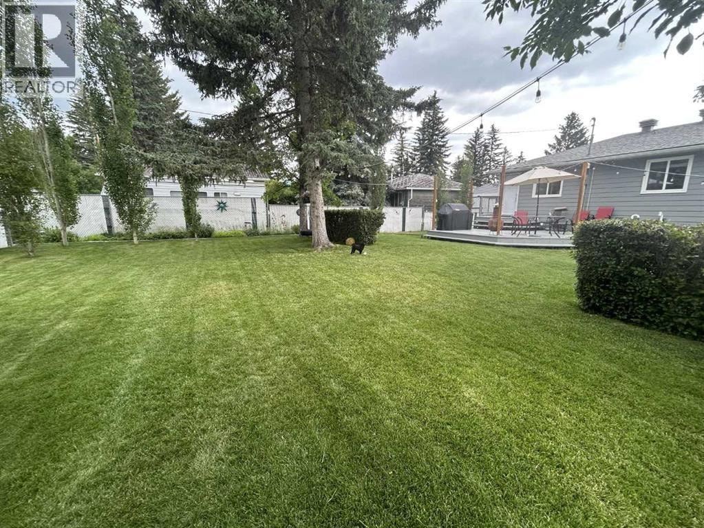 8303 Bowglen Road NW — photo 28