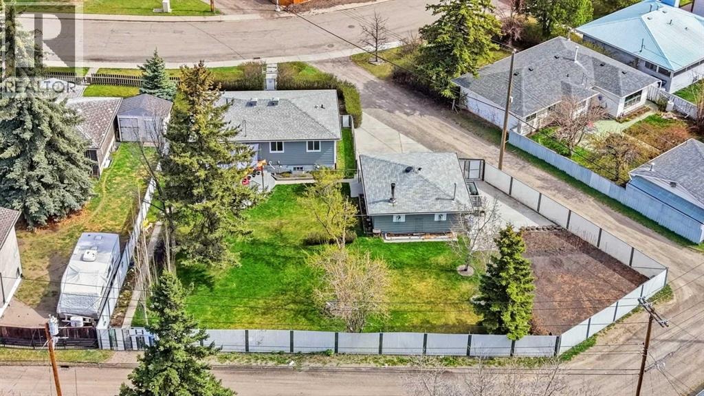 8303 Bowglen Road NW — photo 37