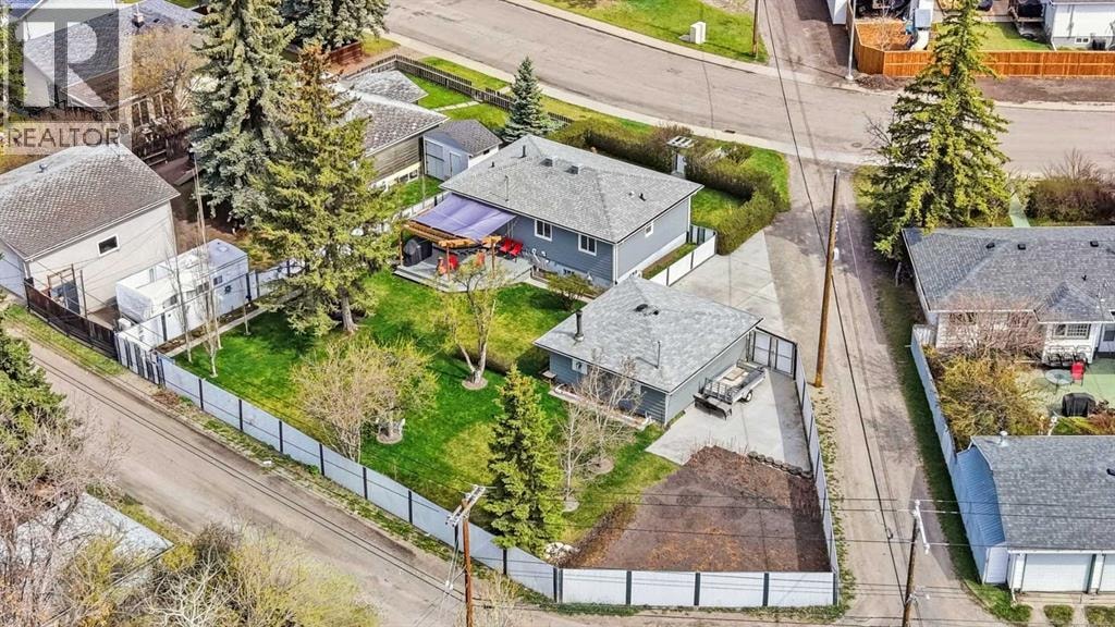 8303 Bowglen Road NW — photo 38
