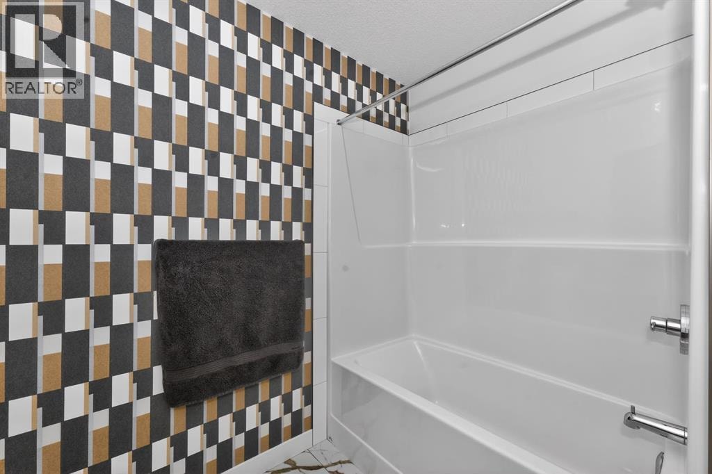 114 southshore Court — photo 30
