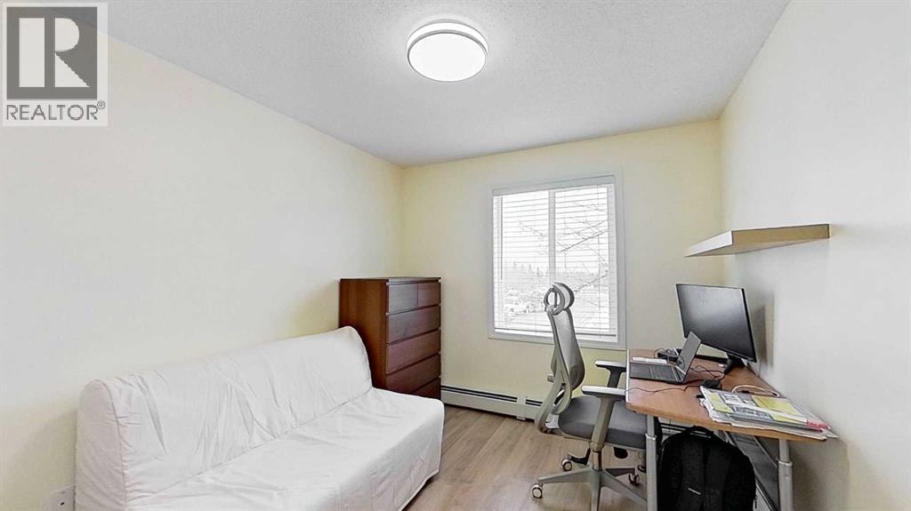 1202, 2395 Eversyde Avenue SW — photo 11