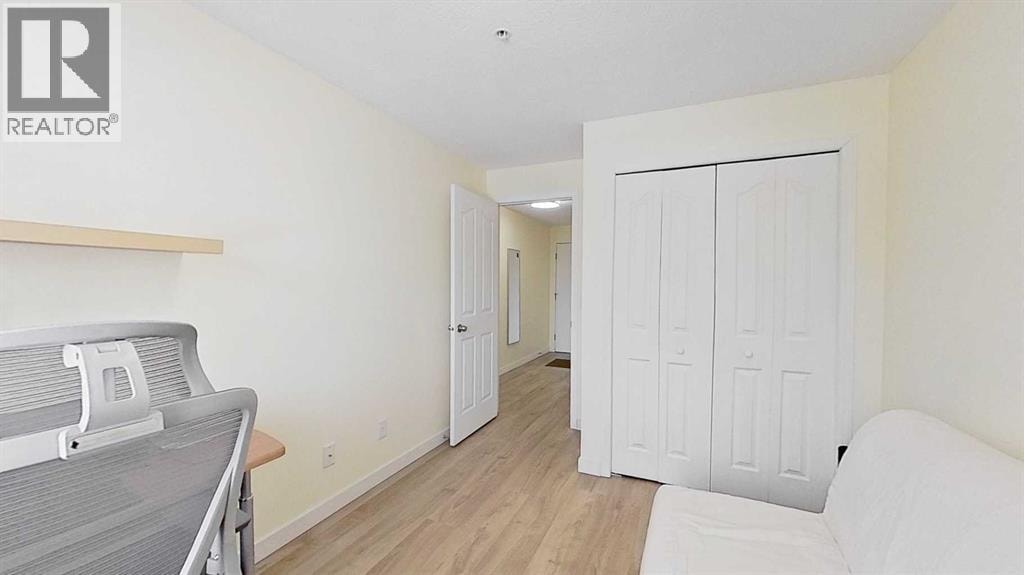 1202, 2395 Eversyde Avenue SW — photo 12