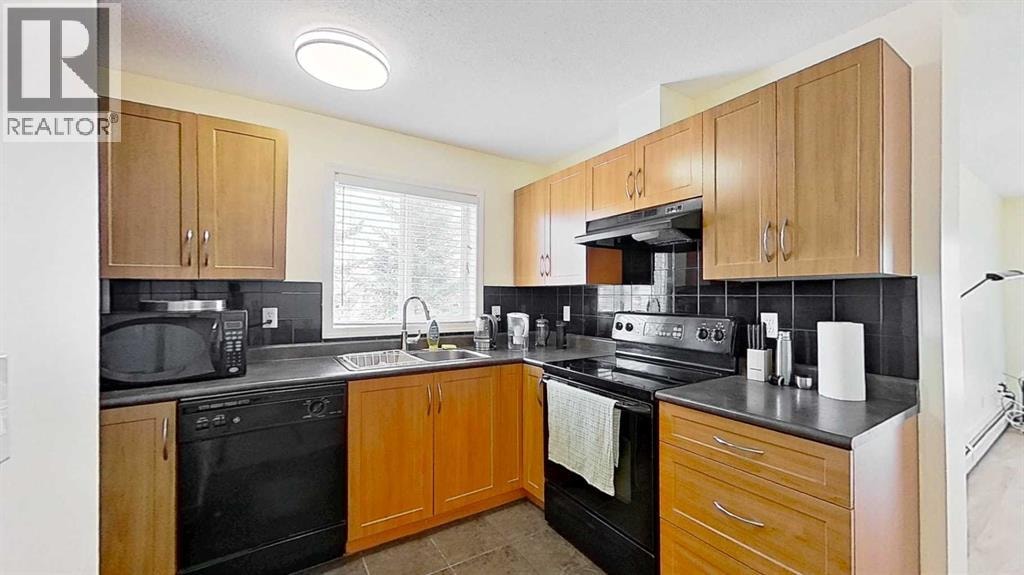 1202, 2395 Eversyde Avenue SW — photo 9
