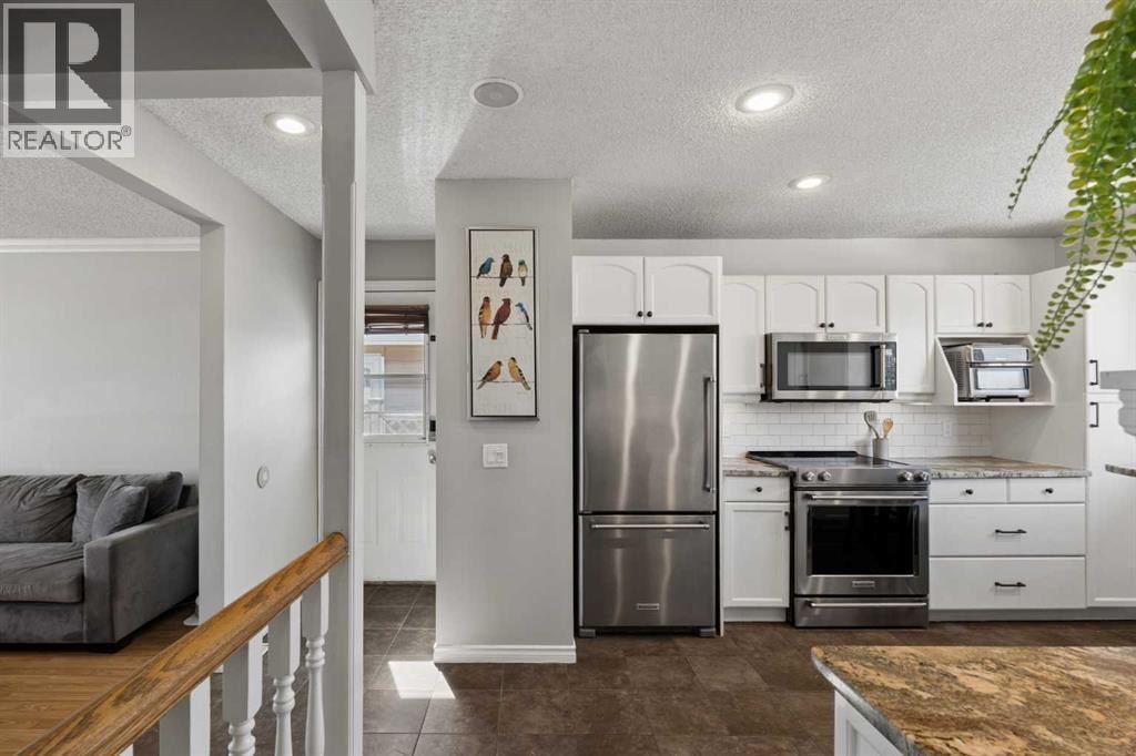 8011 Huntington Street NE — photo 17