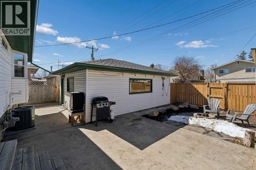 8011 Huntington Street NE — photo 41