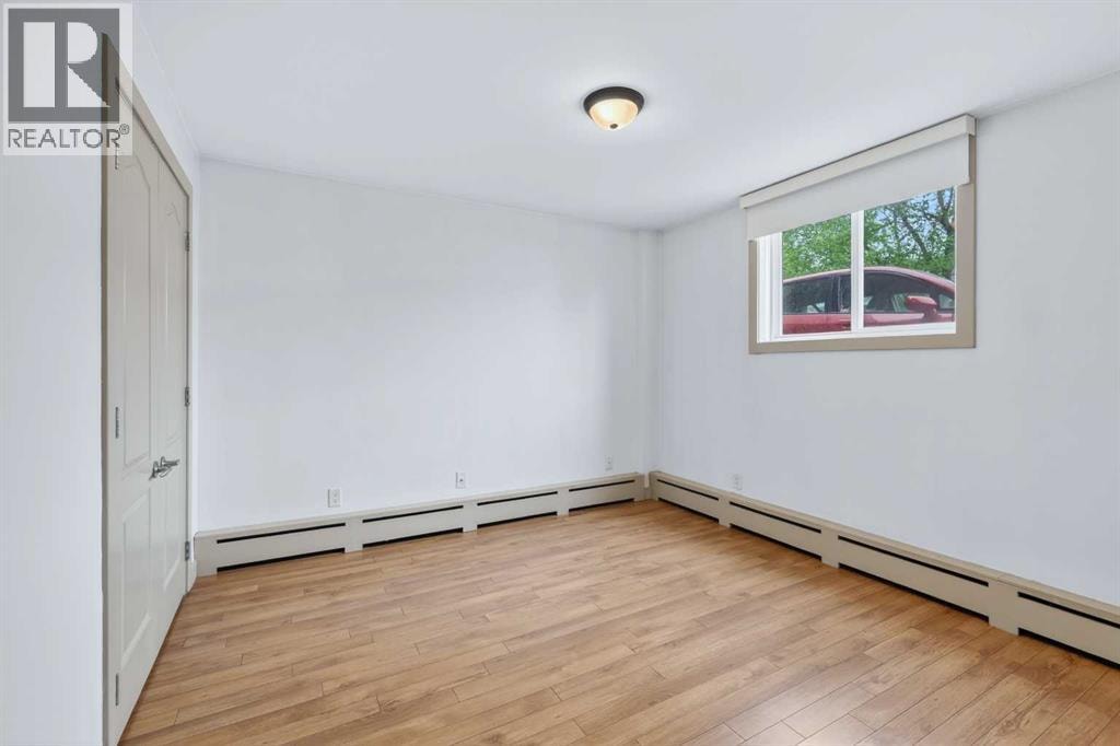 103, 2020 11 Avenue SW — photo 17