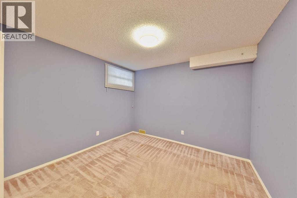 105 Coral Springs Close NE — photo 26