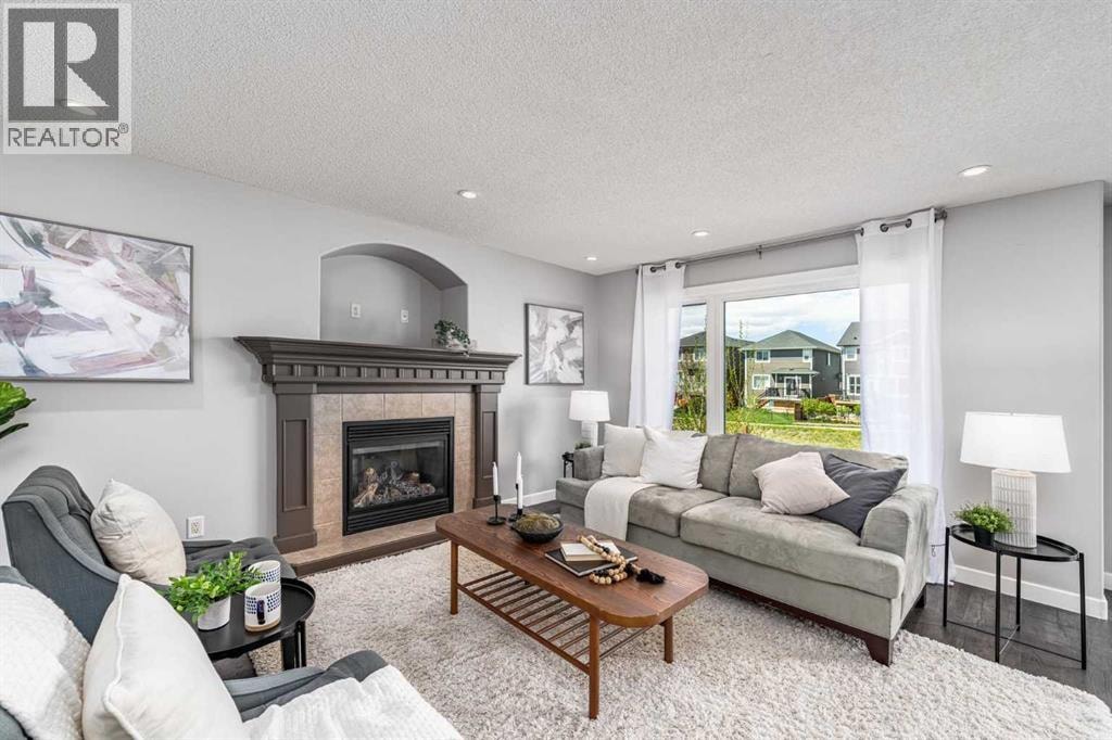 724 Luxstone Landing SW — photo 7