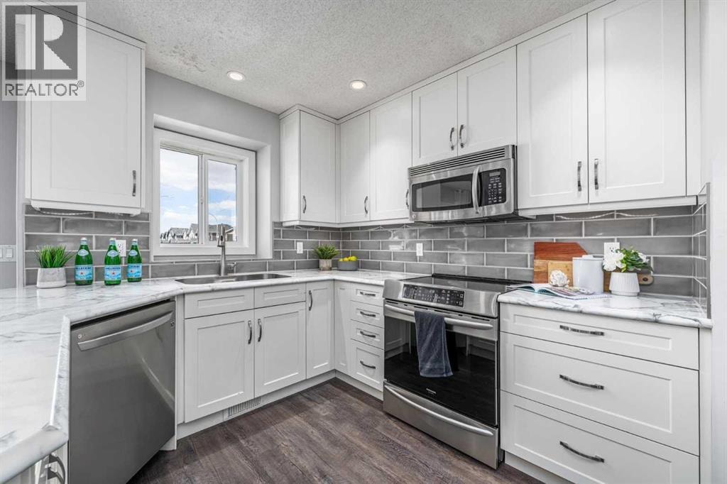 724 Luxstone Landing SW — photo 11