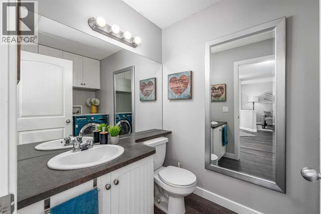 724 Luxstone Landing SW — photo 13
