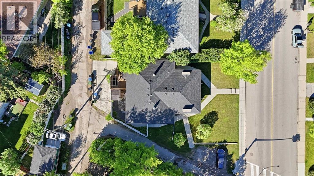 2404 & 2406 Richmond Road SW — photo 4