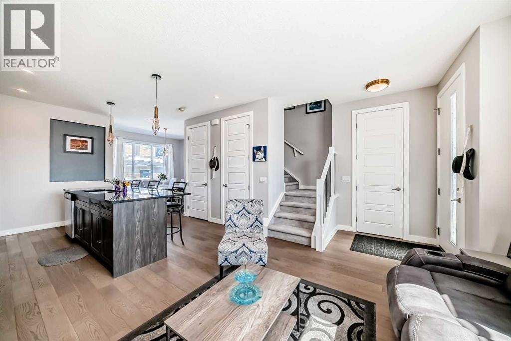1016 Lanark Boulevard SE — photo 13