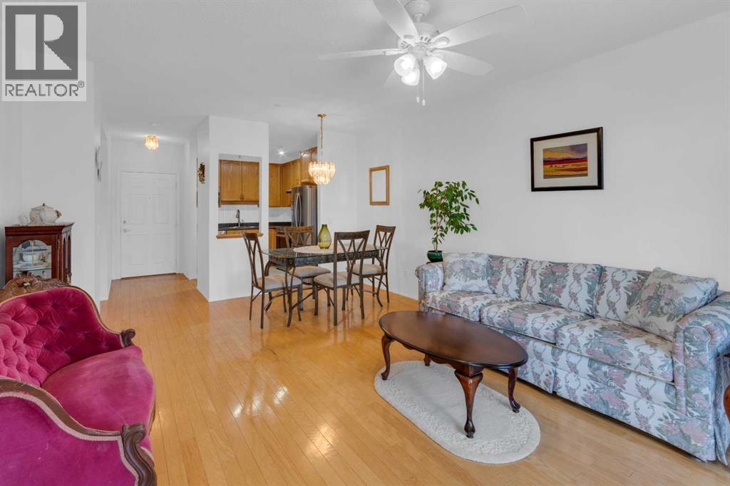 3115, 3115 Sienna Park Green SW — photo 7