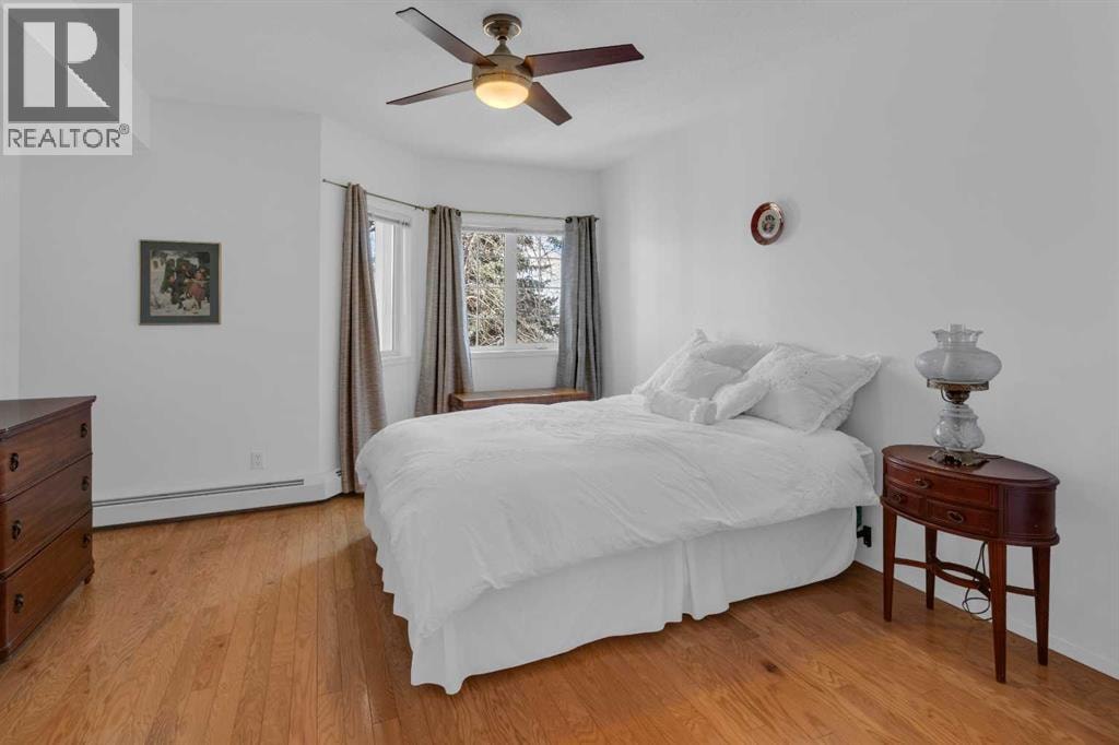 3115, 3115 Sienna Park Green SW — photo 14