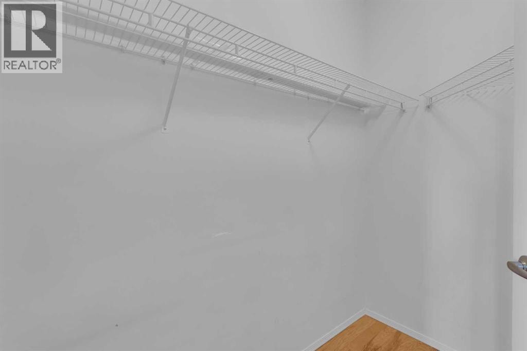 3115, 3115 Sienna Park Green SW — photo 18