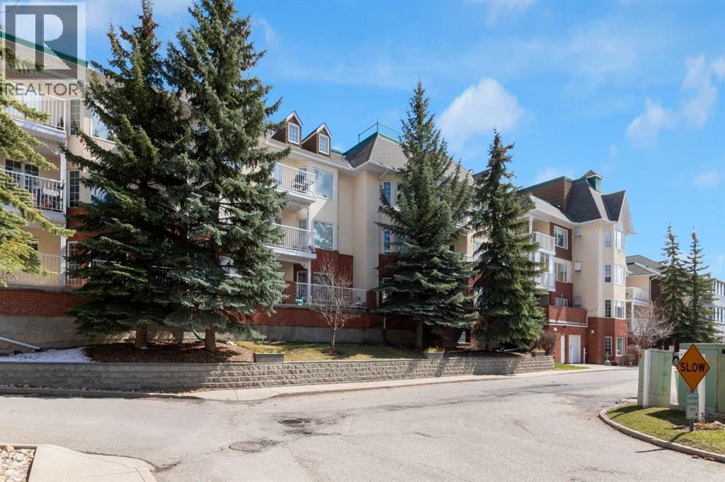 3115, 3115 Sienna Park Green SW — photo 39
