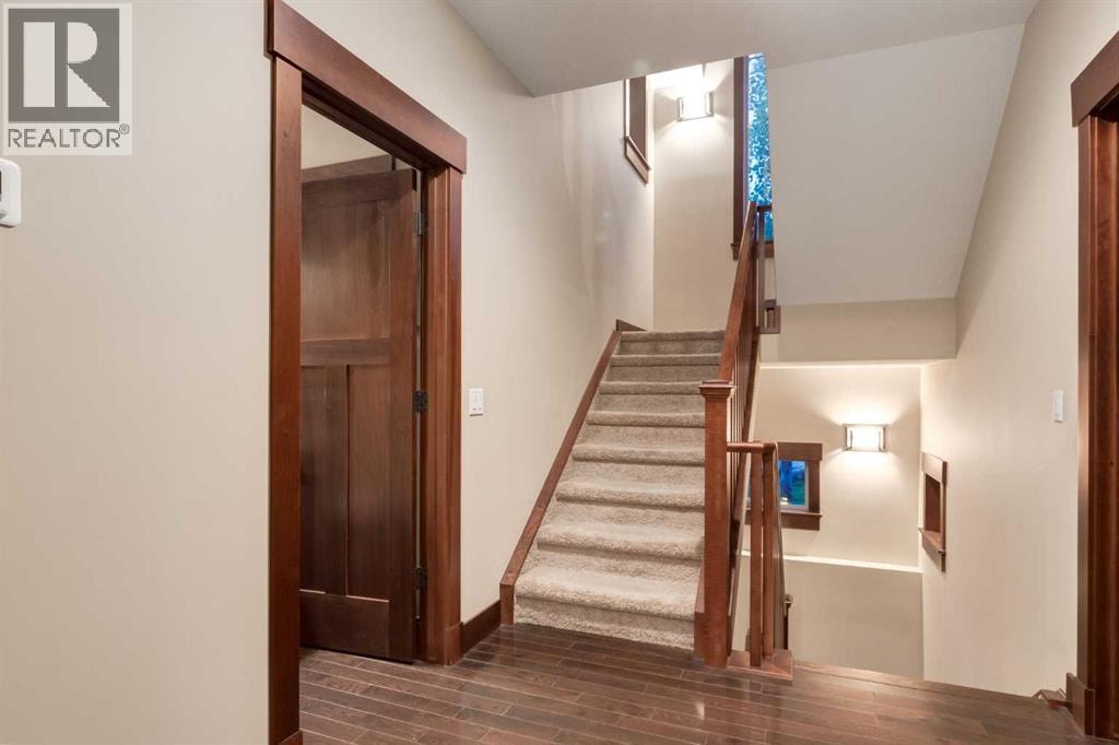 250 CRESTRIDGE Place SW — photo 25