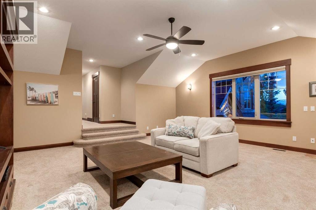 250 CRESTRIDGE Place SW — photo 43
