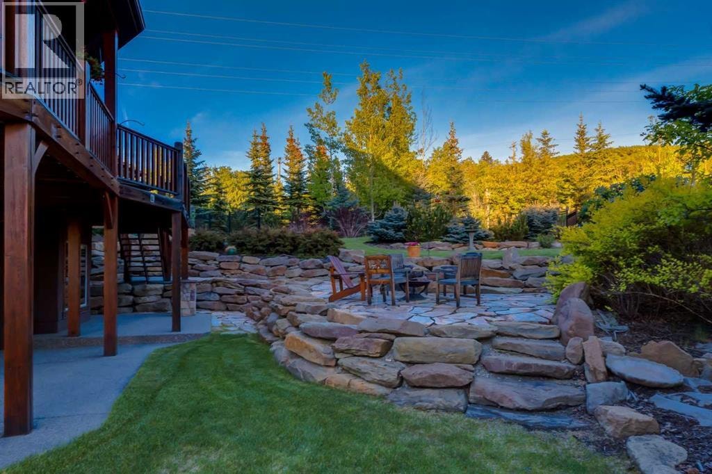 250 CRESTRIDGE Place SW — photo 48