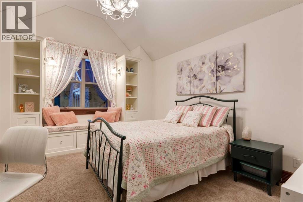 250 CRESTRIDGE Place SW — photo 36