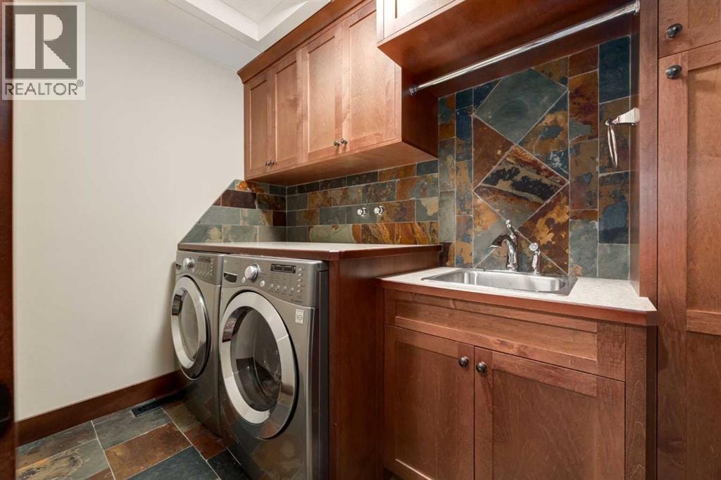 250 CRESTRIDGE Place SW — photo 35
