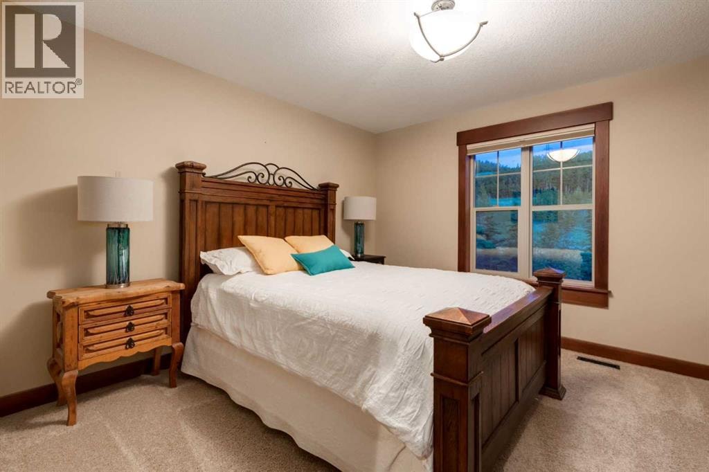 250 CRESTRIDGE Place SW — photo 26