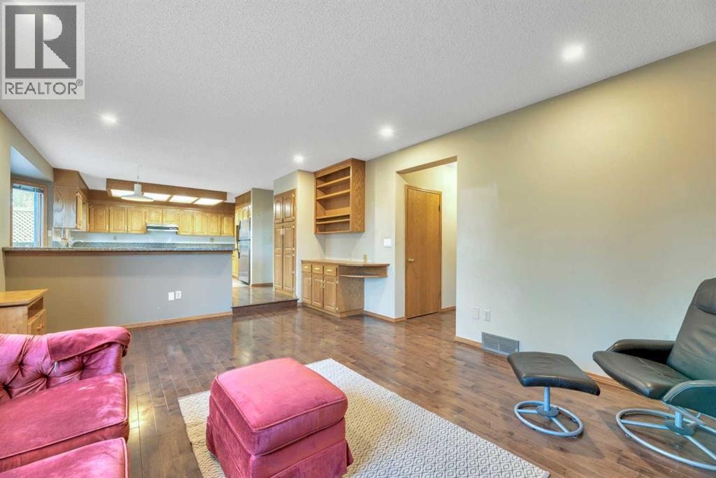 350 Edgepark Way NW — photo 28