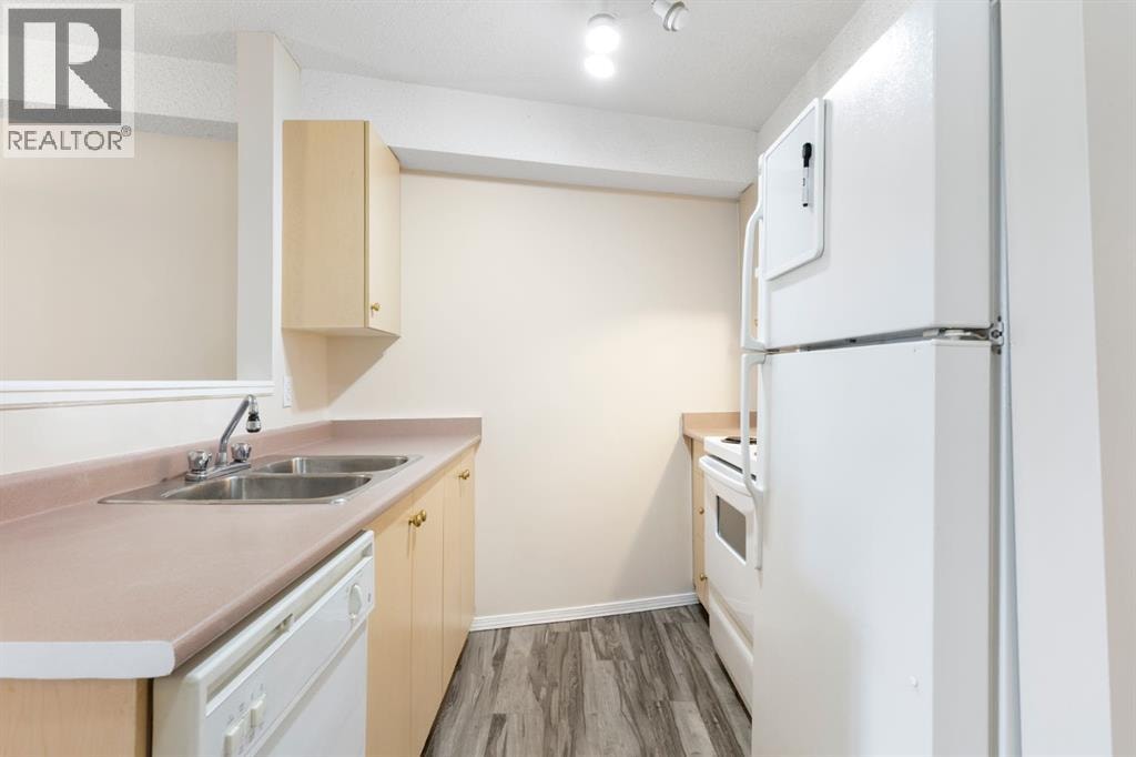 3111, 1620 70 Street SE — photo 5