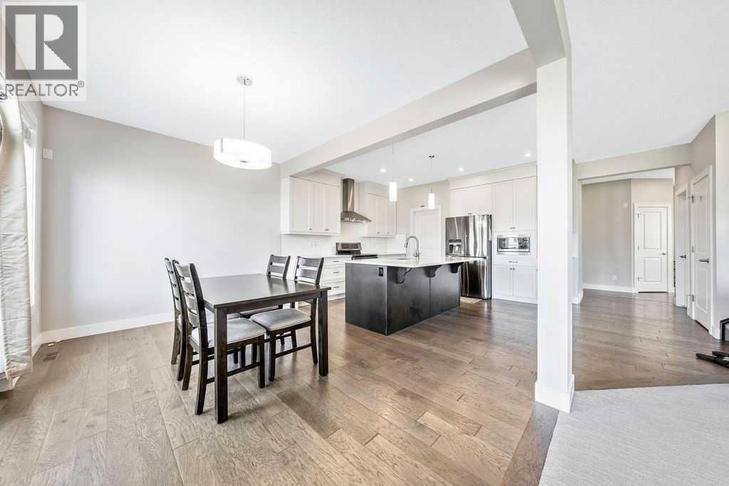 82 Panton View NW — photo 11