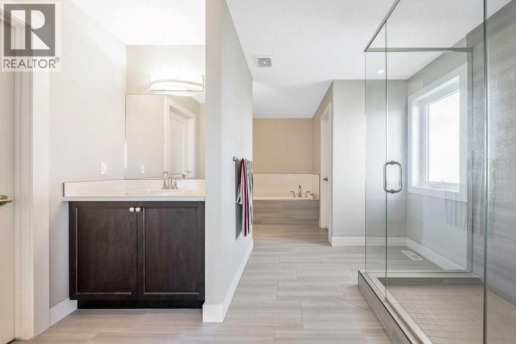 82 Panton View NW — photo 27