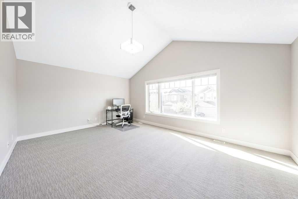 82 Panton View NW — photo 23
